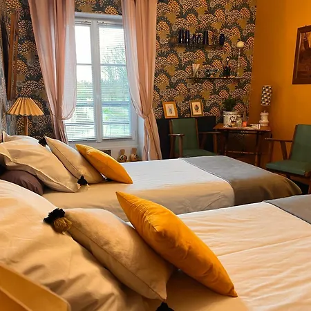 Les Loges Du Chaudron B&B